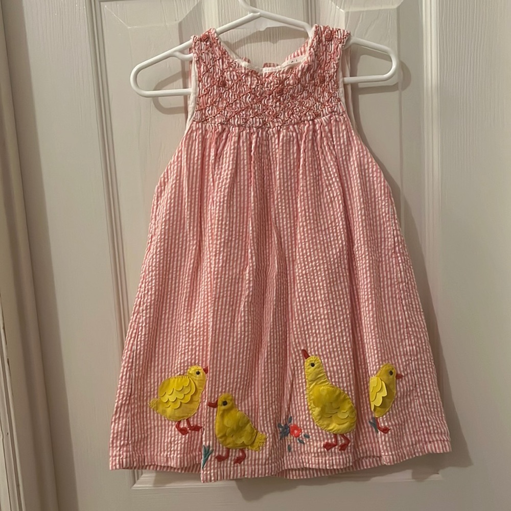 Toddler seersucker dress 🐣🌸